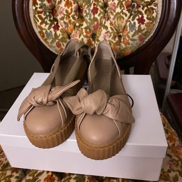 Puma x Fenty tie up sandals - Picture 2 of 3